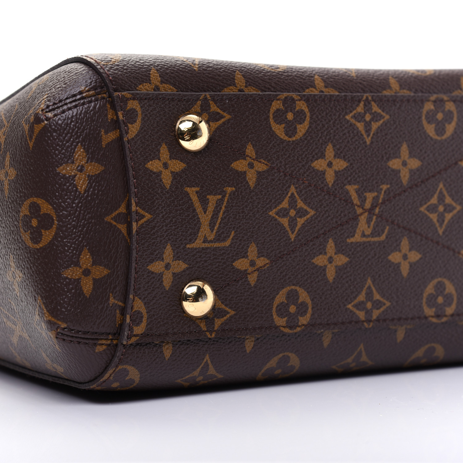 LOUIS VUITTON 1Monogram Montaigne BB